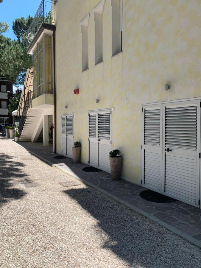 Hotel Augustus Milano Marittima Eksteriør billede