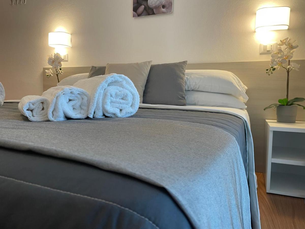 Hotel Augustus Milano Marittima Eksteriør billede