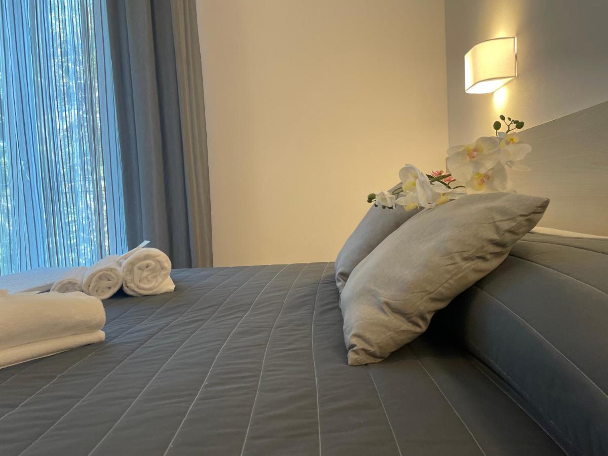 Hotel Augustus Milano Marittima Eksteriør billede