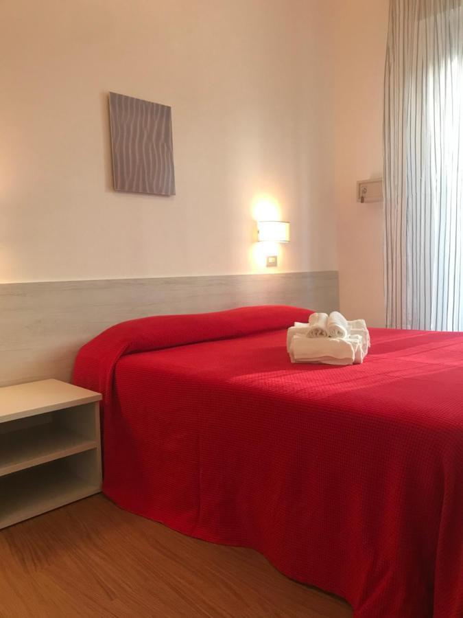 Hotel Augustus Milano Marittima Eksteriør billede